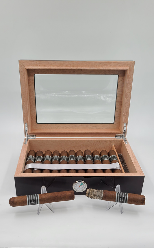 The Classic Humidor (22) El Celebre Cigars - Montero Collection 2021