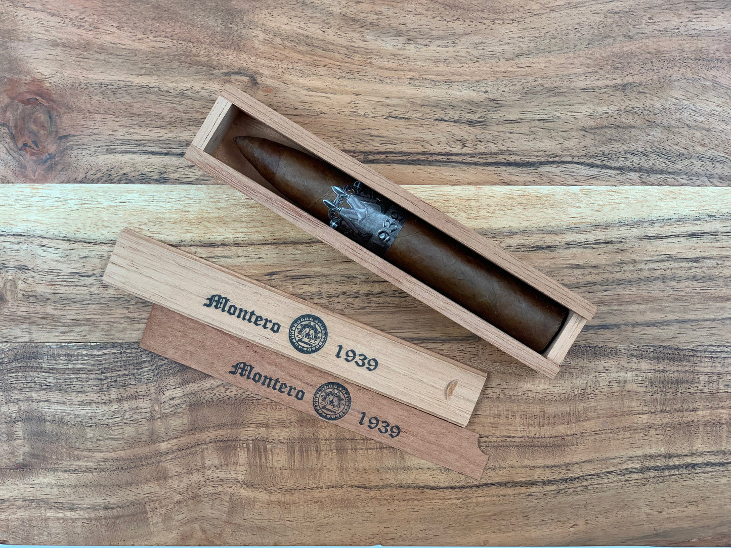 Master Cigar Roller