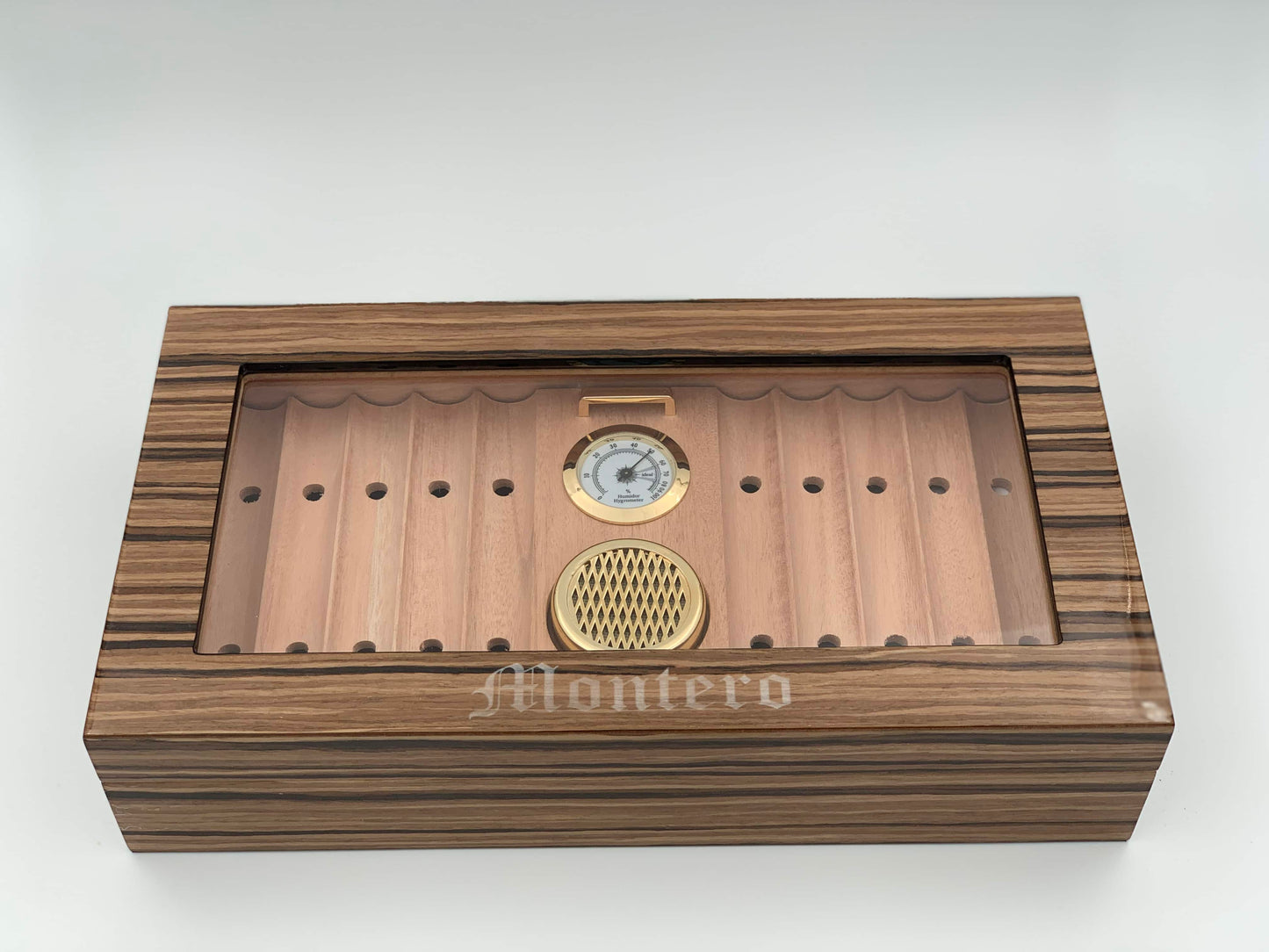 Montero 1939 - The Royal Humidor with 10 Cigars