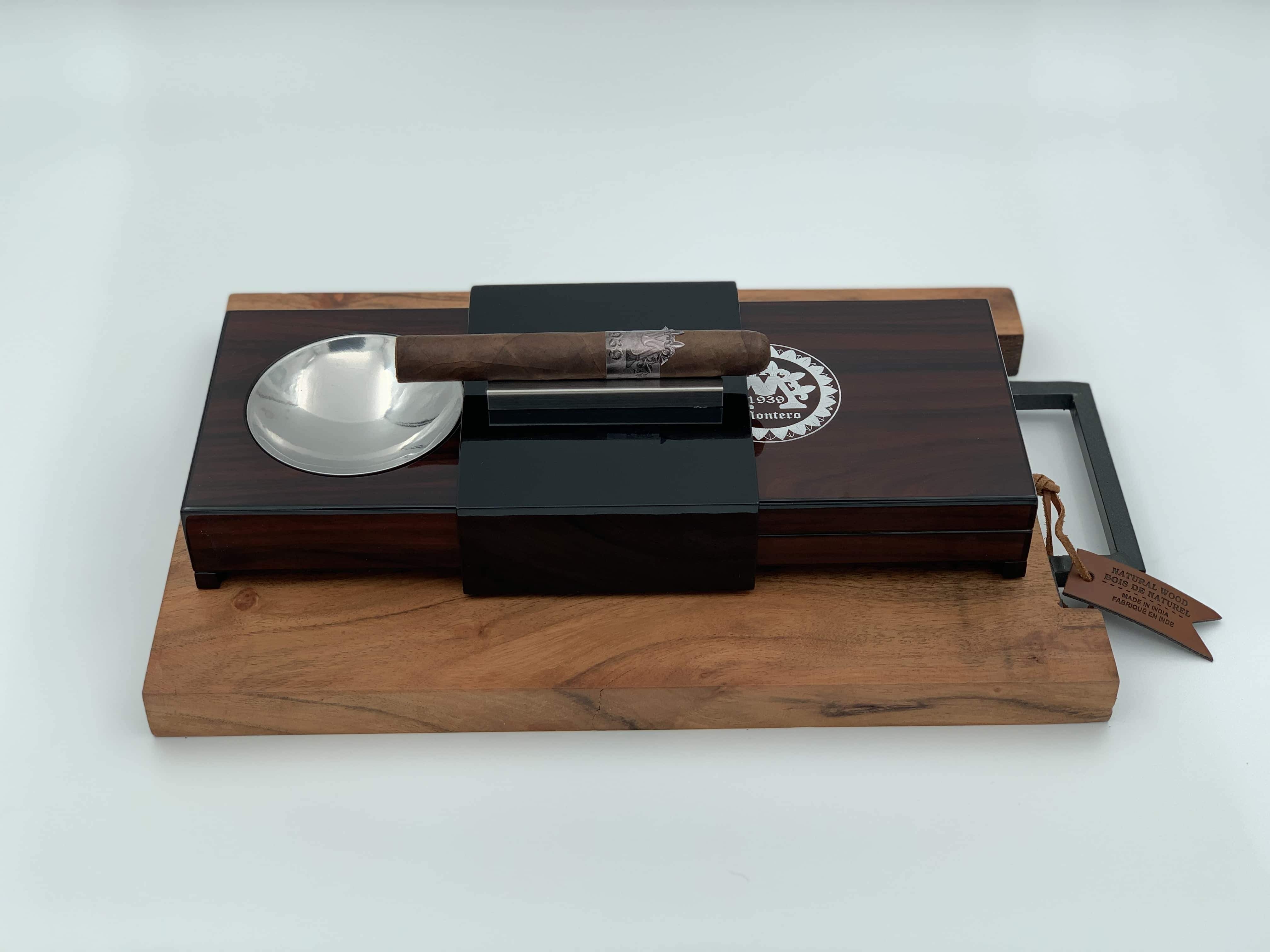 Montero 1939 - El Poderoso (Mini) Ashtray Humidor With (5) Cigars