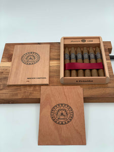 Montero 1939 - Piramide (6) Cigars & ALL Cedar Wood Case